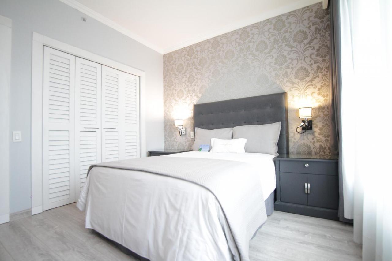 Aparta Hotel Torres De Suites キト エクステリア 写真