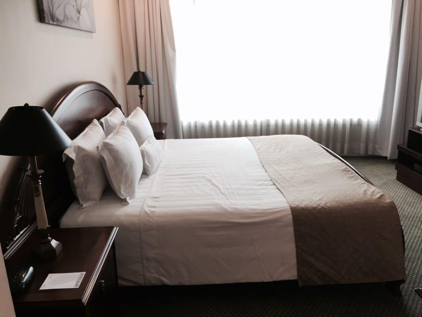 Aparta Hotel Torres De Suites キト エクステリア 写真